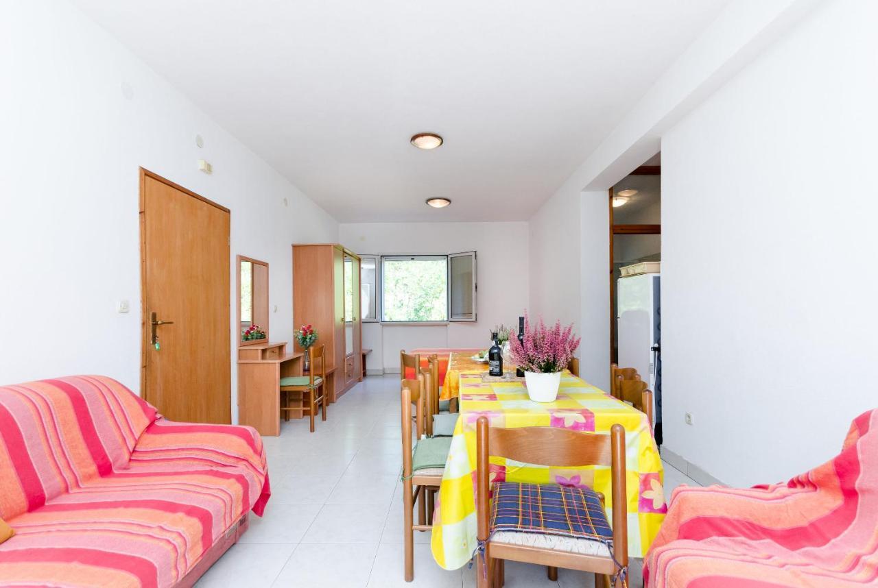 Apartments Massimo Rovinj Exterior photo